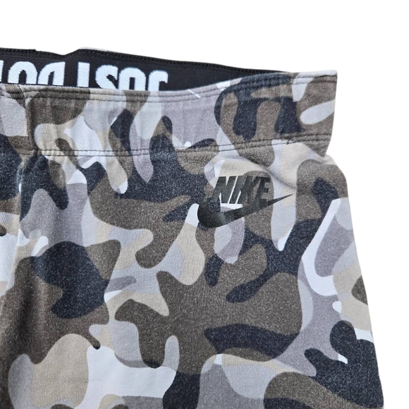 Nike Camo Leggings - Picture 2 of 5